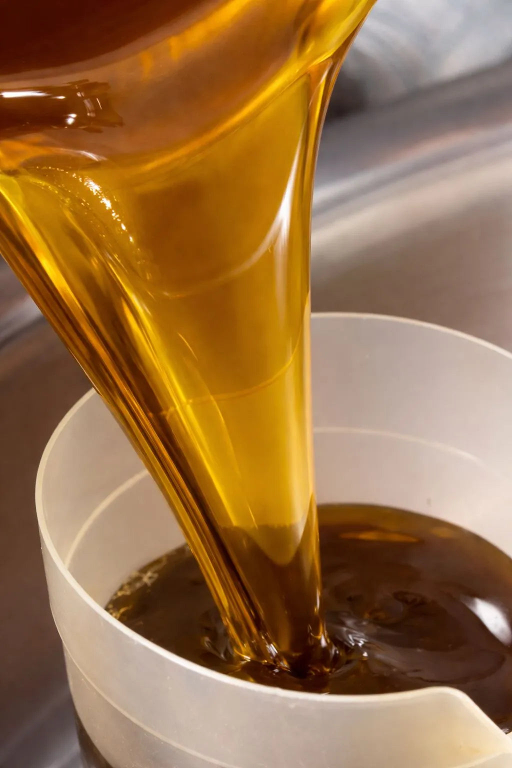 Golden Hair Oil by Sole Organics for Long, Shiny & Strong Hair